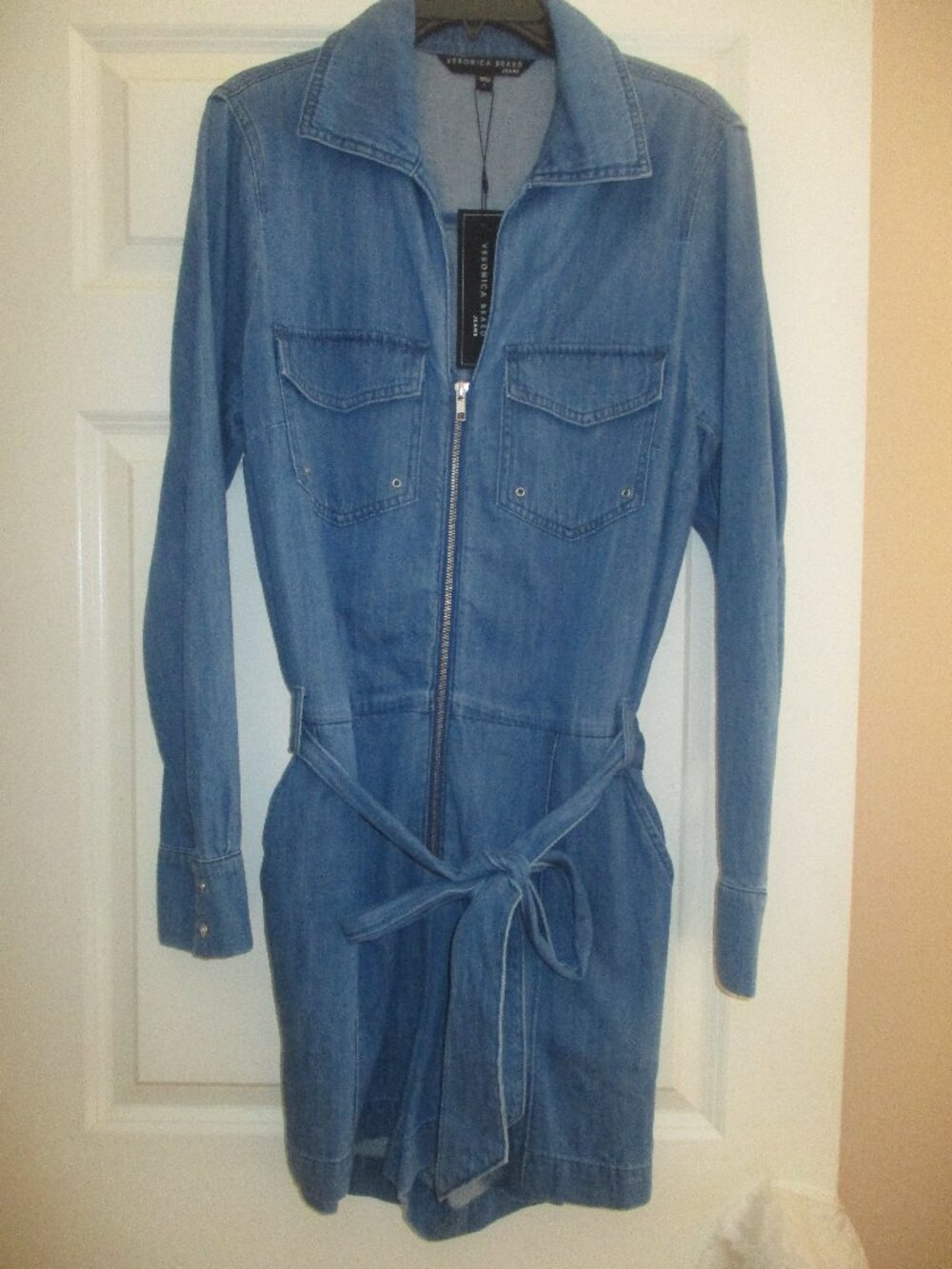 $350 Veronica Beard Jeans Keenan Chambray Romper Denim Jumpsuit sz L NWT/Display